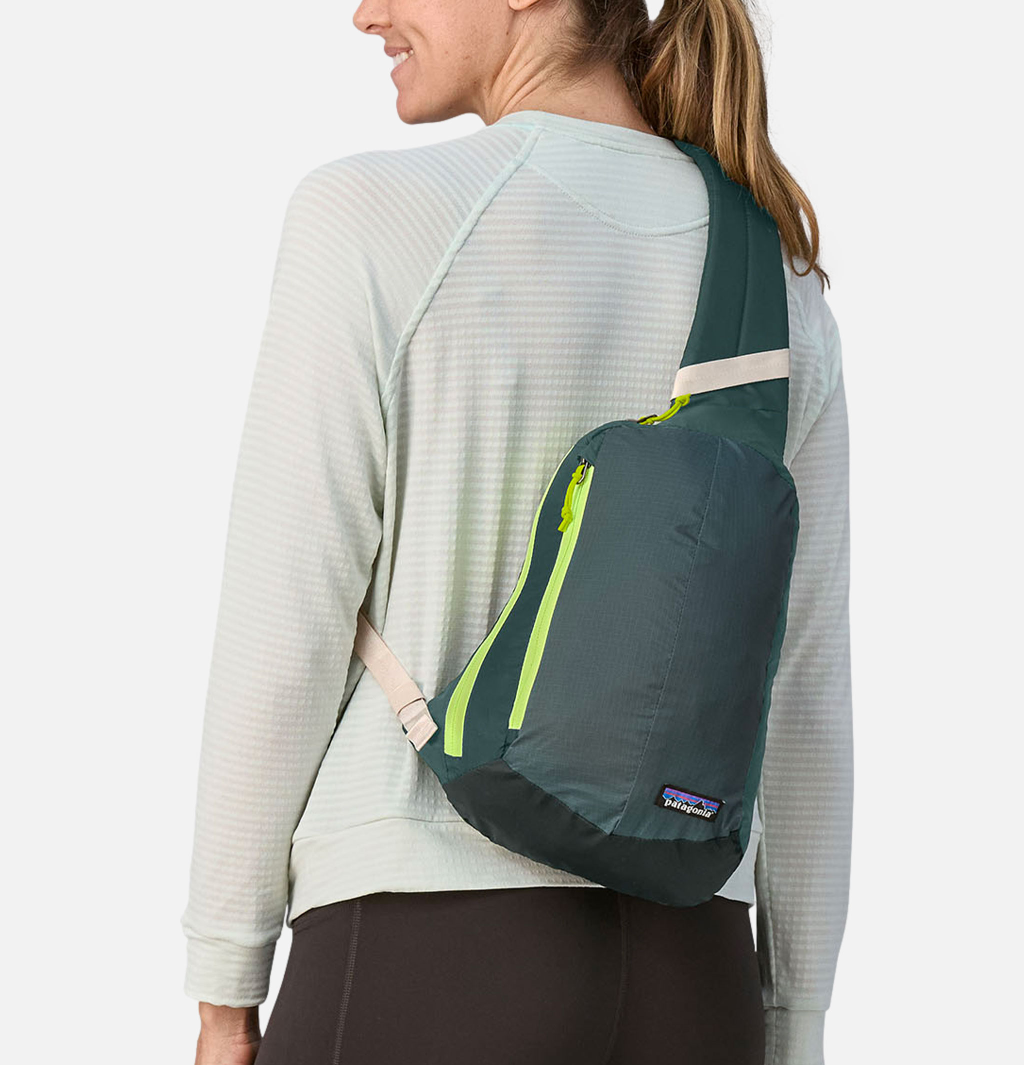 Ultralight Black Hole® Sling 8L Nouveau Green Patagonia