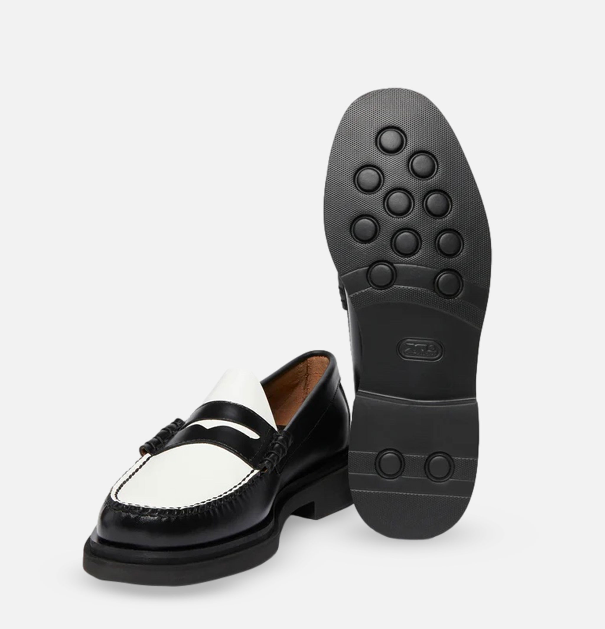 Mocassin GH Bass Larson Step Black White