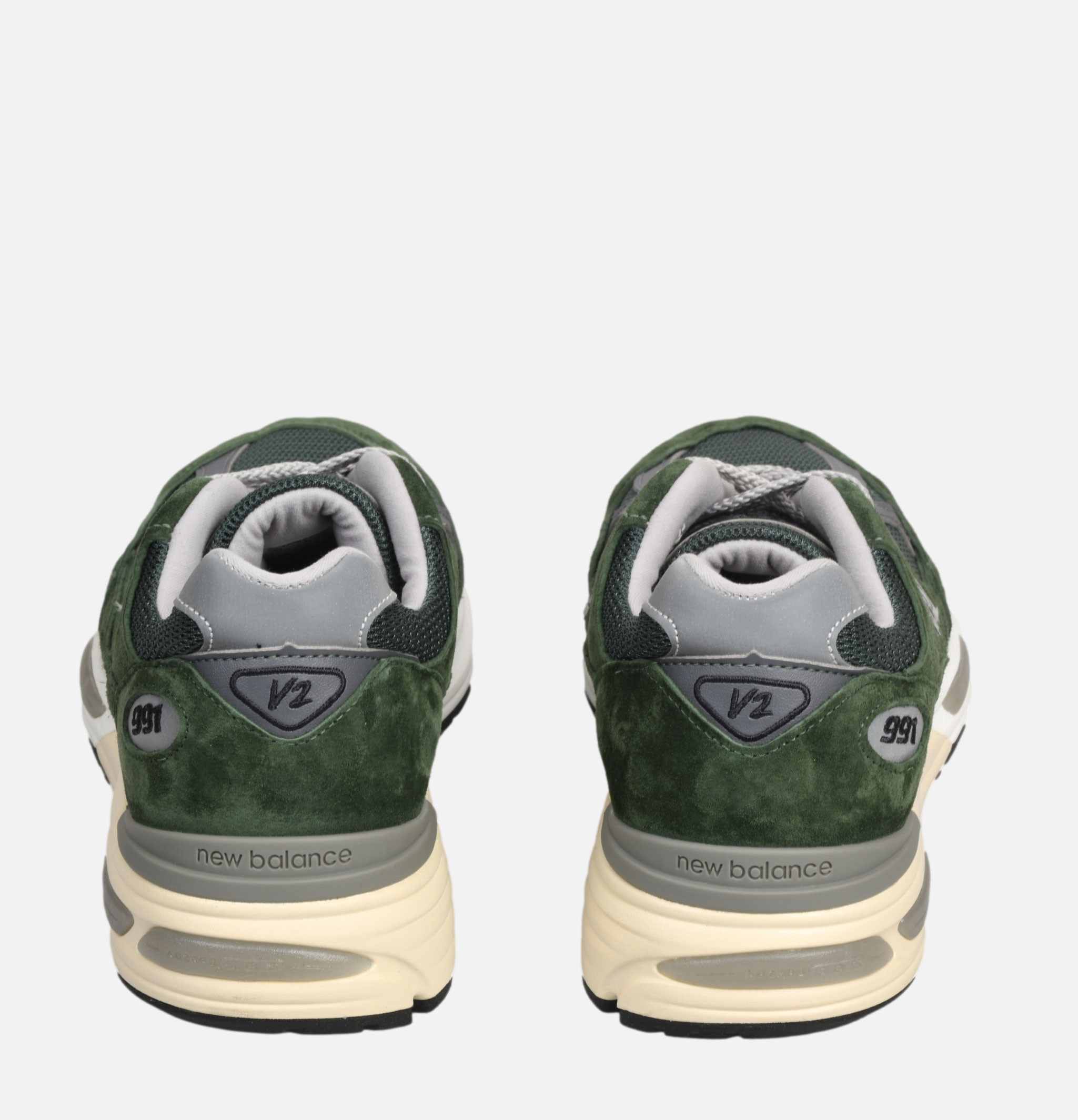 New Balance 991 V2 Green Sneakers