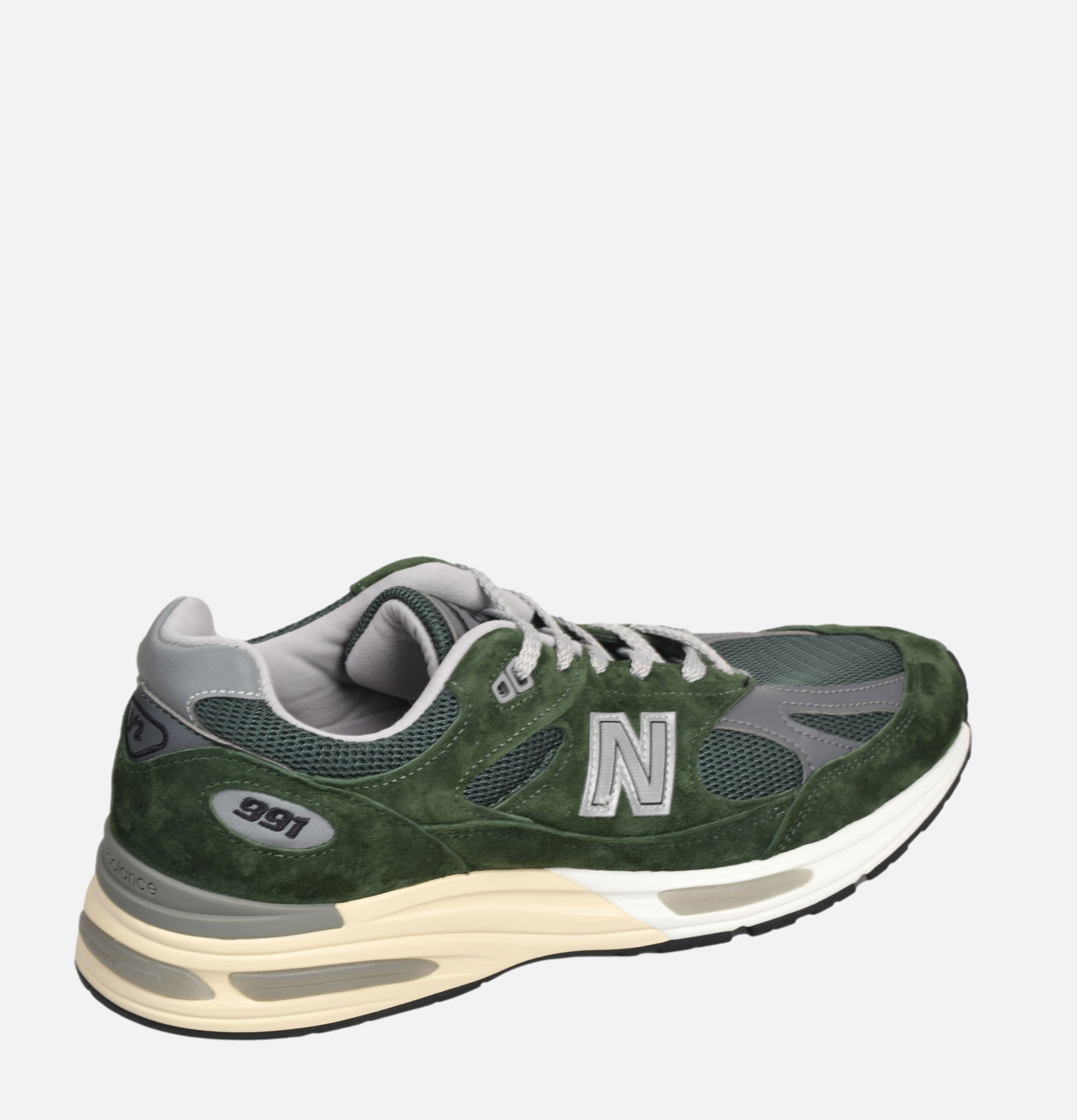 New Balance 991 V2 Green Sneakers