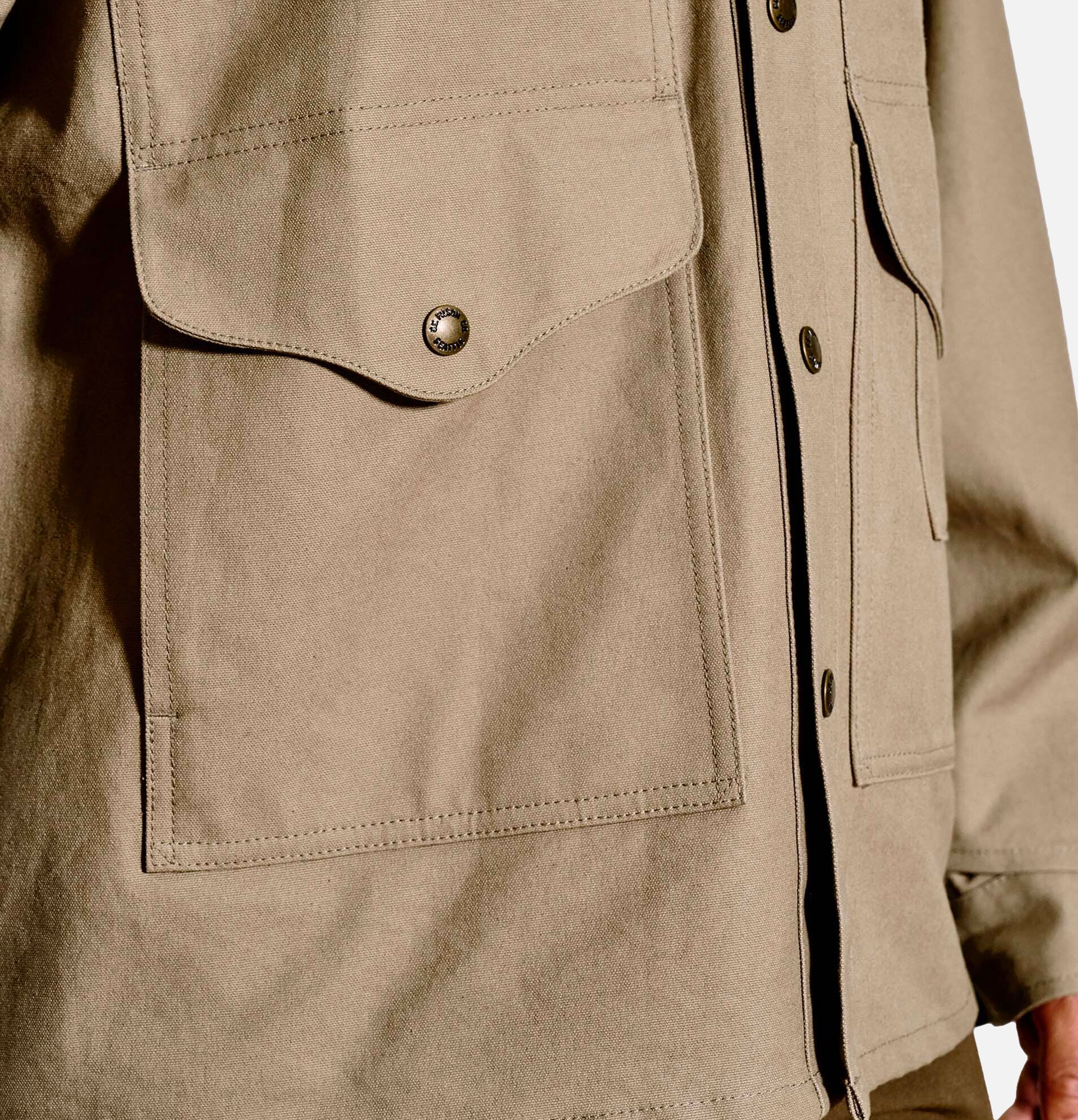 Filson Dry Tin Cruise Gray Khaki