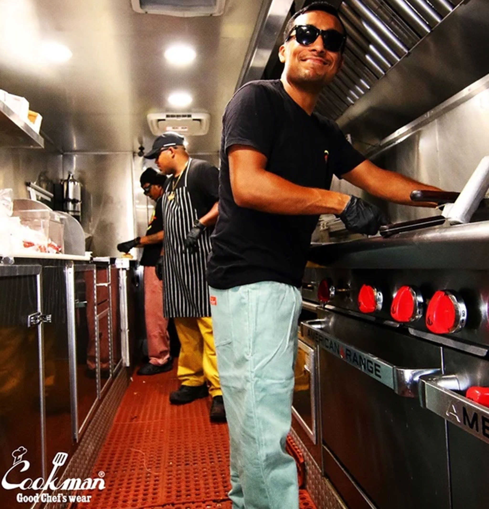 Fatburger x Cookman Collaboration Chef Pants - Semi-large Corduroy FAT Blue