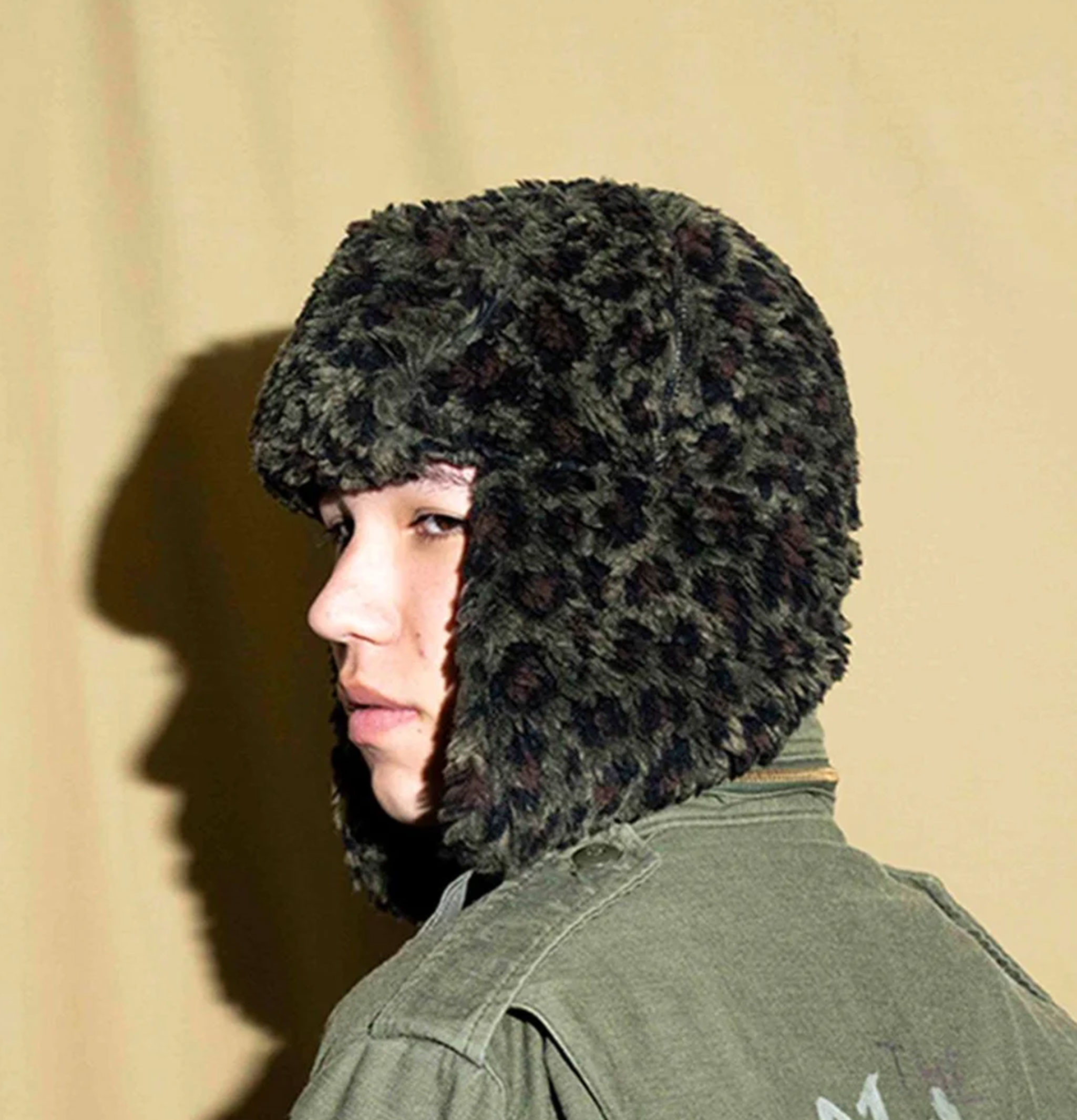 Casquette Decho Rétro Léopard Olive avec Cache-Oreilles