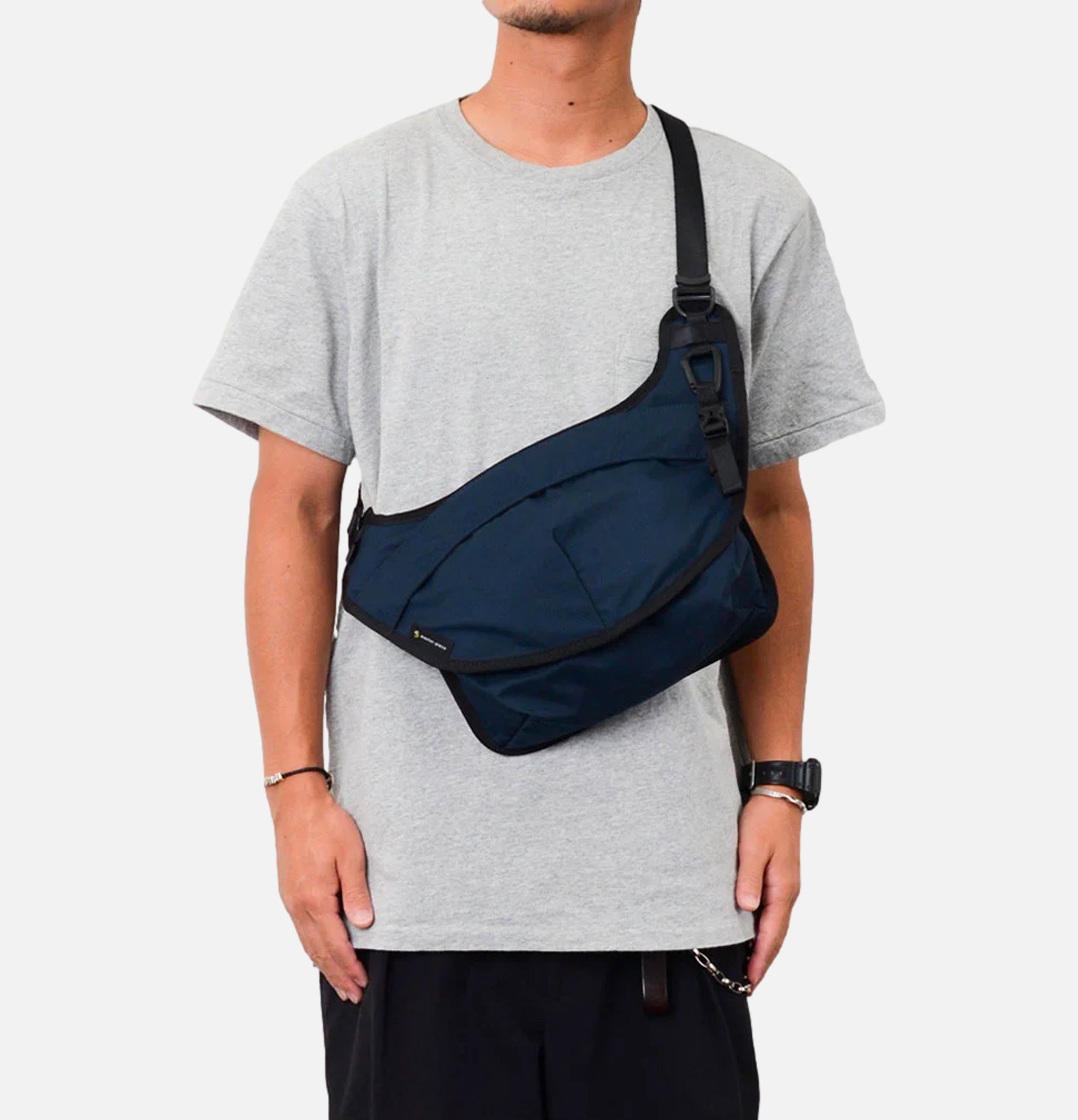 Masterpiece Face Front Bag Navy